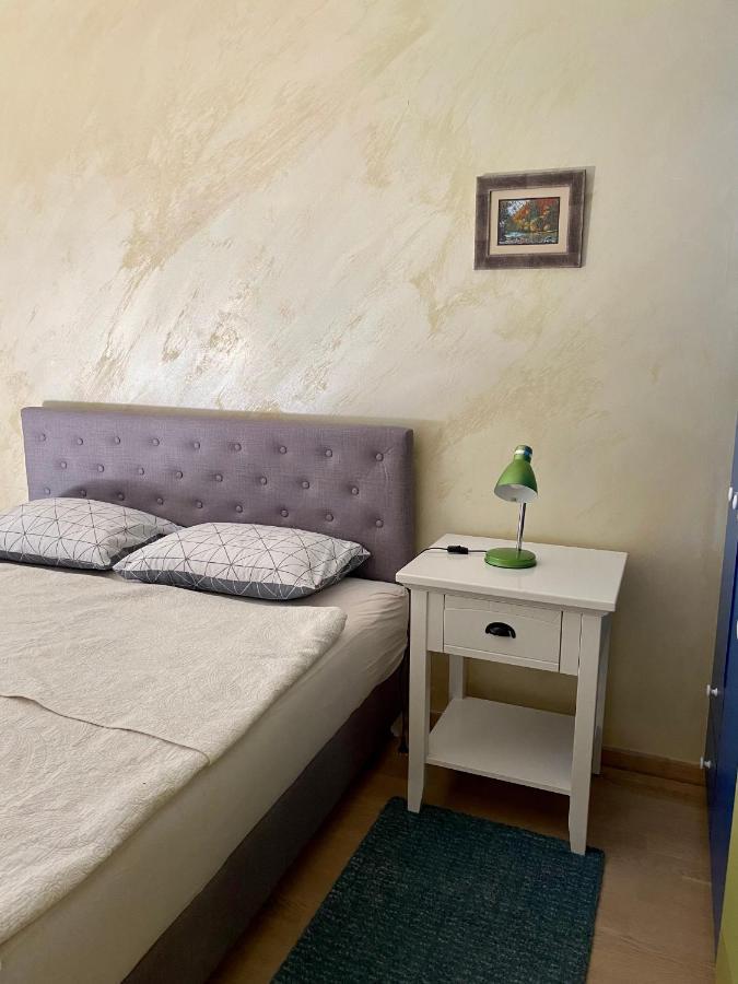 City Apartment Podgorica Buitenkant foto